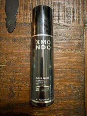 Super Gloss Ultra Frizz Defense Spray - Black